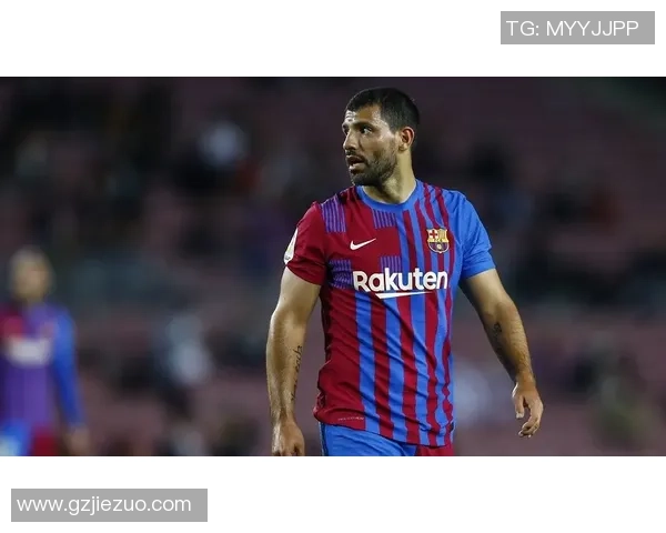 纵览当今世界足坛各国在役球星风采与巅峰竞技状态